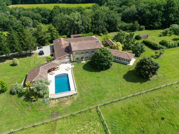 Vente Maison de luxe Mirepoix 17 Pièces 625 m²