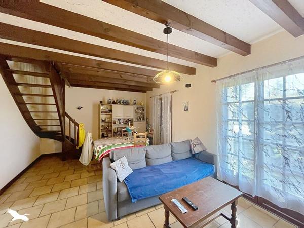 Maison à vendre 199 000 € Saint-Pierre-du-Mont 4 p 112 m² DPE C