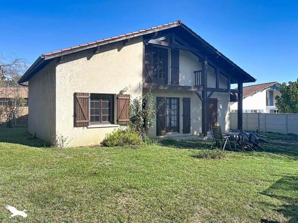 Maison à vendre 199 000 € Saint-Pierre-du-Mont 4 p 112 m² DPE C