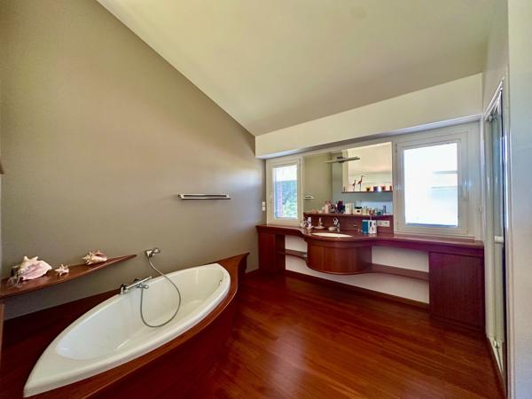 Vente Villa de luxe Préfailles 10 Pièces 350 m²