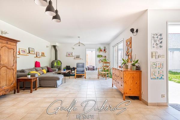 Agréable maison 4 chambres avec garage *** Pré visite 3D disponible sur demande***