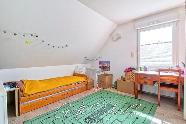 Agréable maison 4 chambres avec garage *** Pré visite 3D disponible sur demande***