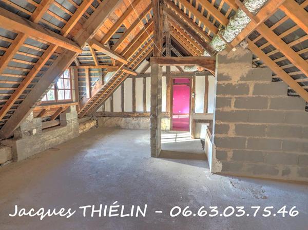 Maison en pierre à rénover au calme absolu
