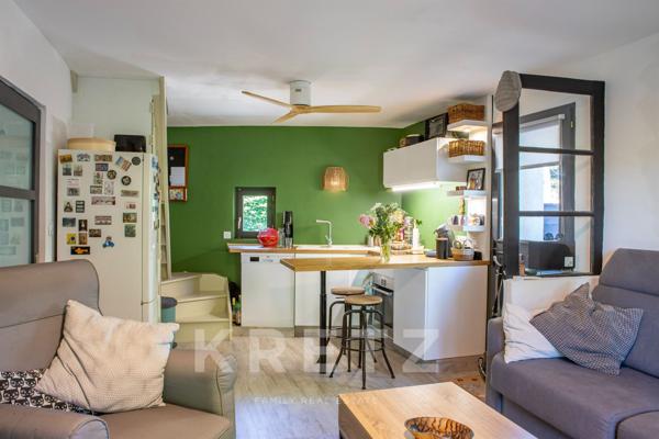 Propriété de caractère en pierre  – Élégance provençale confidentielle avec jardin paysager et pisci