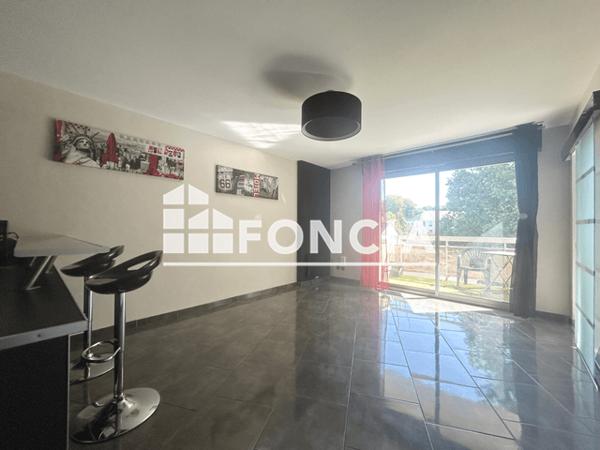 Location Appartement 2 pièces 46.32 m² - 10 AVENUE FRANCIS BOUET Cholet 49300