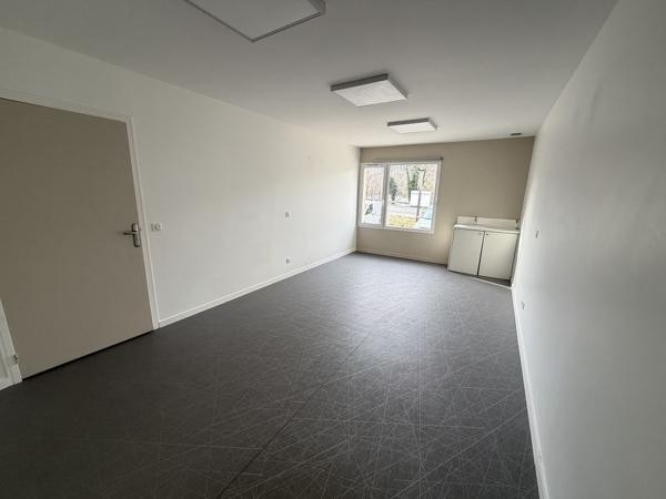 Local professionnel - FOUILLOUSE
