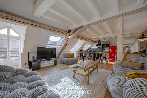 Duplex sous les toits en hypercentre