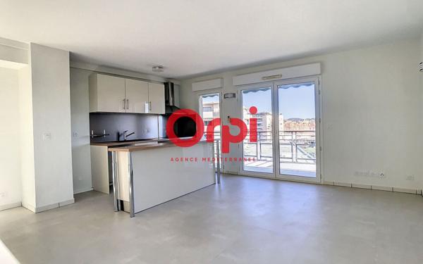 Appartement à louer    3 pièces •  Fréjus