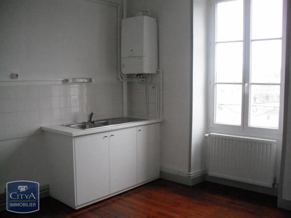 Appartement à louer 1 pièce 40.03m² Le Blanc (36300)