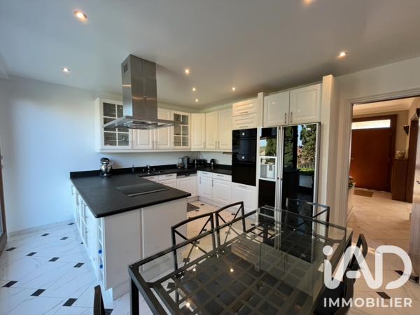 Maison à vendre 7 pièces 157 m² Nanteuil-lès-Meaux