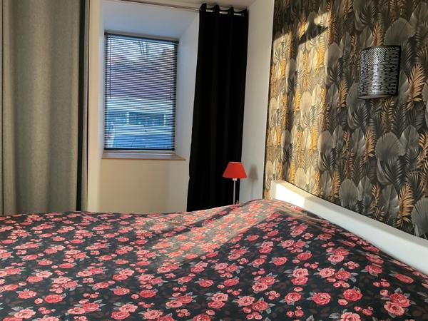 Appartement 95 m²,4 pièces, 3 chambres, terrasse.