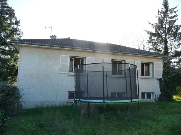MONTBRISON PROCHE MOINGT MAISON SUR DEMI SOUS SOL DE 100 M² Montbrison (42600)