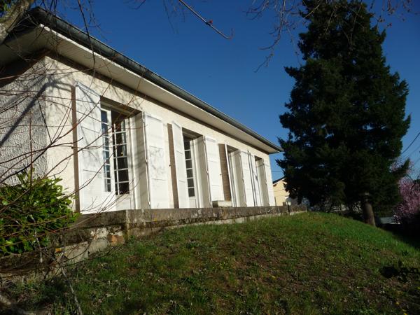 MONTBRISON PROCHE MOINGT MAISON SUR DEMI SOUS SOL DE 100 M² Montbrison (42600)