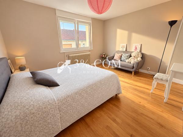 Maison 6 pièce(s) 5 chambre(s) 154 m²