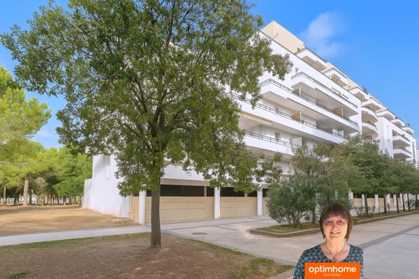 Appartement à vendre 2 pièces terrasse et parking privatif - Port Marianne MONTPELLIER (34)