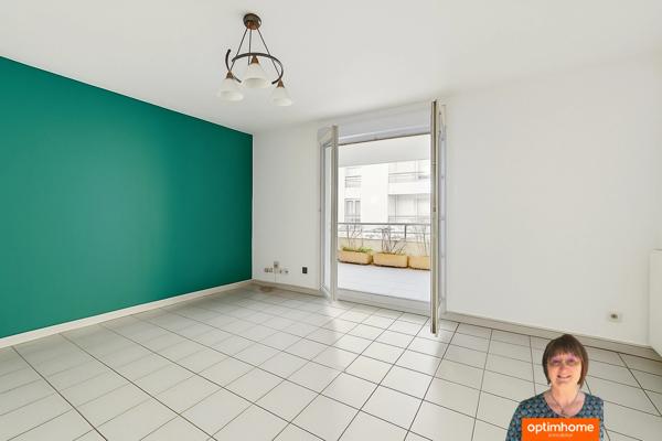 Appartement à vendre 2 pièces terrasse et parking privatif - Port Marianne MONTPELLIER (34)