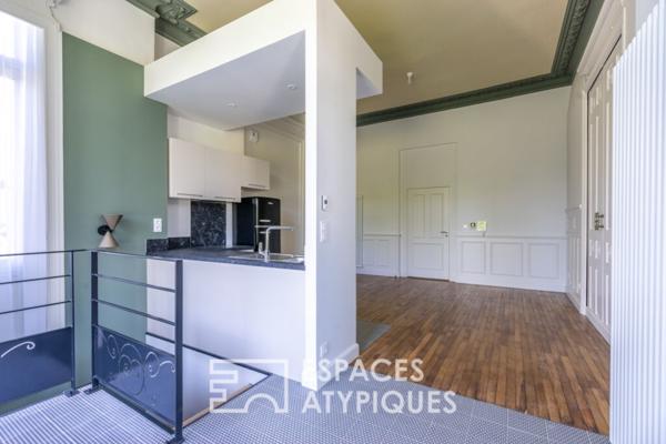 Superbe appartement en duplex dans un château