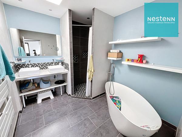 Maison Saint Marcellin En Forez - Loft - grande pièce de vie et 3 chambres avec jardin