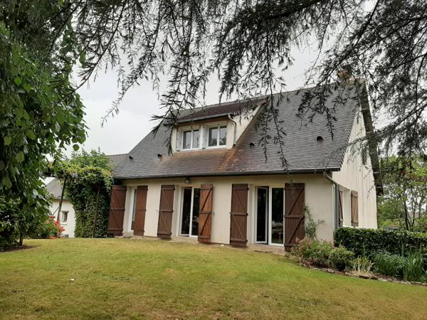 maison avec 1800m2 de terrain