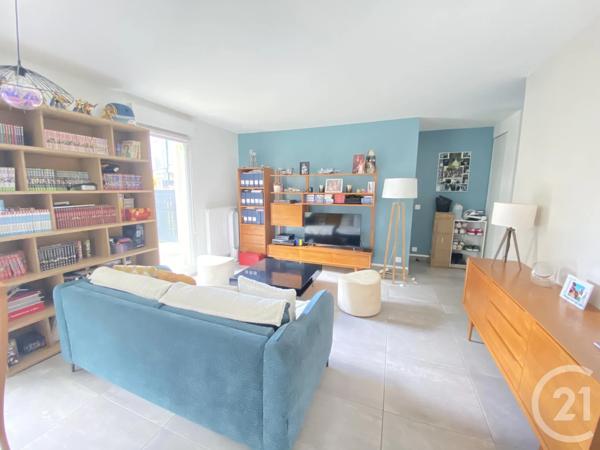 Appartement F3 à vendre  3 pièces - 64,23 m 2   RAMBOUILLET  - 78