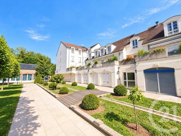 Appartement F2 à vendre  2 pièces - 40,03 m 2   L ISLE ADAM  - 95