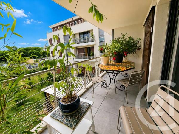 Appartement F2 à vendre  2 pièces - 40,03 m 2   L ISLE ADAM  - 95