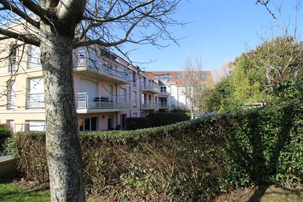 Appartement 3 pièces à vendre à Massy, centre ville limite Antony