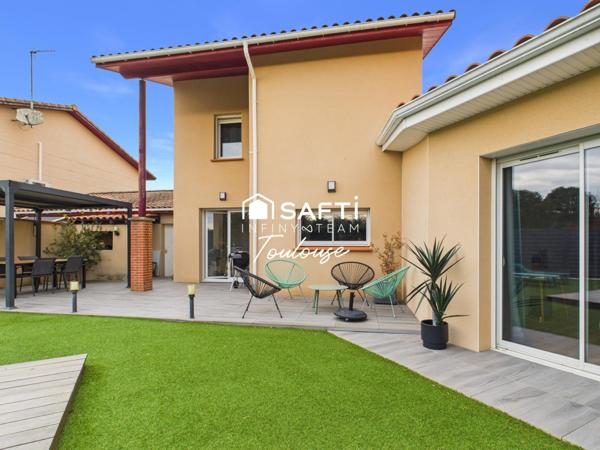 Magnifique familiale au calme: 4 chambres, piscine et garage