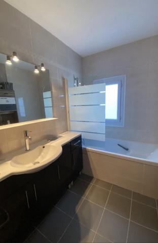 MAISON RENOVEE  T5 GARAGE