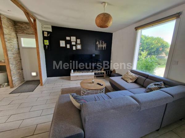 MAISON  AVEC DEUX CHAMBRES AU CALME ET PROCHE DES COMMODITES