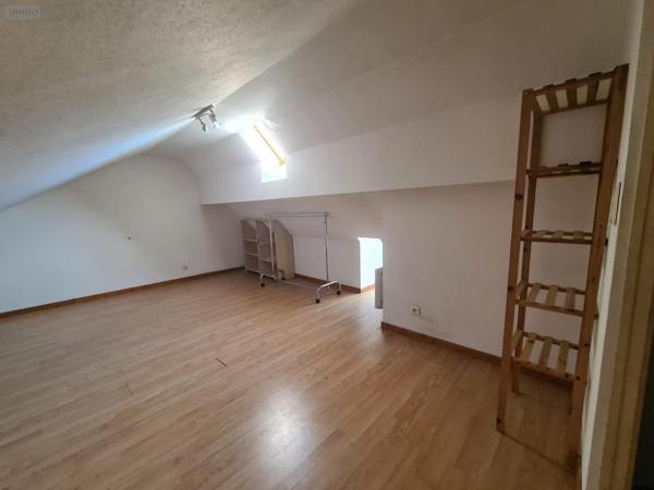 Immeuble à vendre à Ornans dans le Doubs (25290), ref : VI098-25014