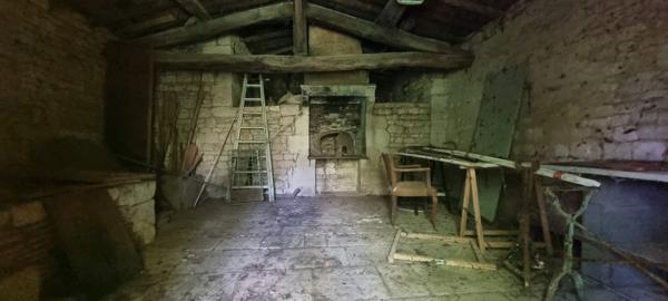 CHERVEUX Maison ancienne de 154 m2, Cherveux 79410
