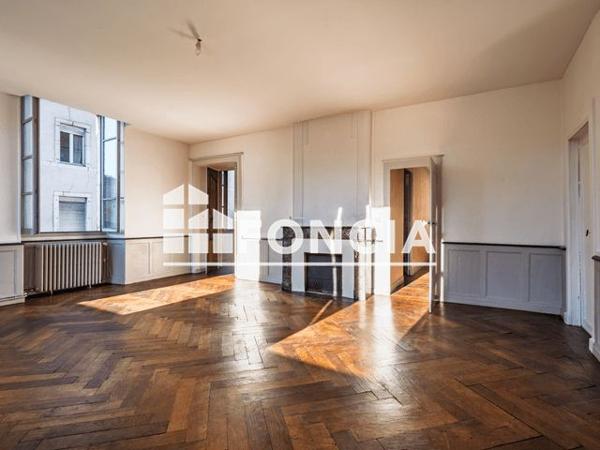 À vendre Appartement 4 pièces 148.06 m² - Oloron-sainte-marie 64400