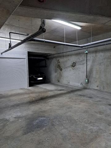 PKG boxable hyper centre Saint-Augustin