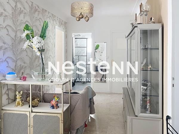 Appartement T4 avec 2 chambres Rénové et moderne Cave Balcons FORT DE BRON - 69500 BRON