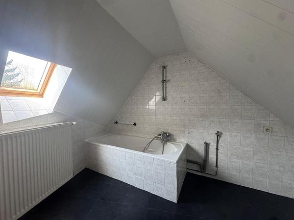 Superbe maison ancienne à vendre à Bantanges - 7 pièces, piscine et grand terrain