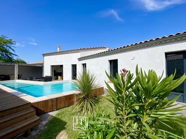 Maison
                                                                                                                                                                                                                                                                                                                        4 pièce(s)                                                                                                                                                                                                          3 chambre(s)                                                                                                                                                                                                          122  m²