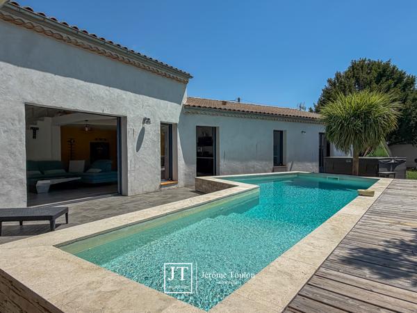 Maison
                                                                                                                                                                                                                                                                                                                        4 pièce(s)                                                                                                                                                                                                          3 chambre(s)                                                                                                                                                                                                          122  m²