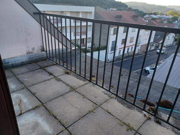Type 1 bis avec deux terrasses 17 CHEMIN DE BERTHOU AURILLAC Détails des diagnostics énergétiques