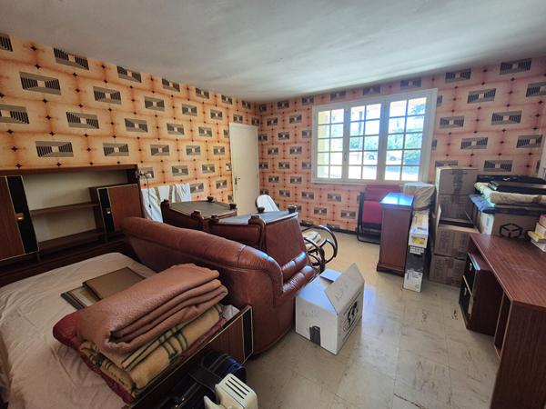 Maison Foix 5 pièce(s) 134 m2 carrez sur terrain de 2152 m² Foix