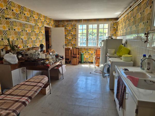 Maison Foix 5 pièce(s) 134 m2 carrez sur terrain de 2152 m² Foix