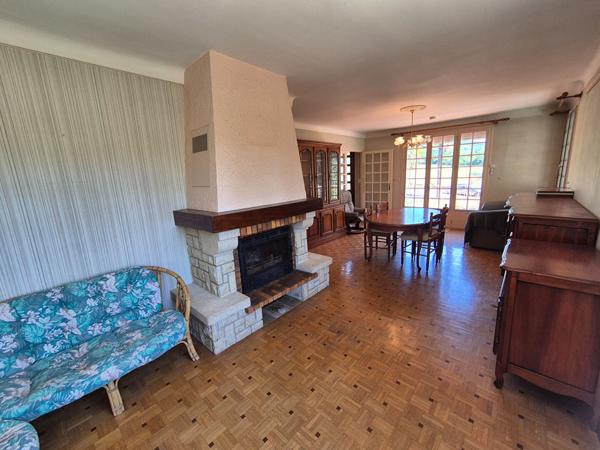Maison Foix 5 pièce(s) 134 m2 carrez sur terrain de 2152 m² Foix