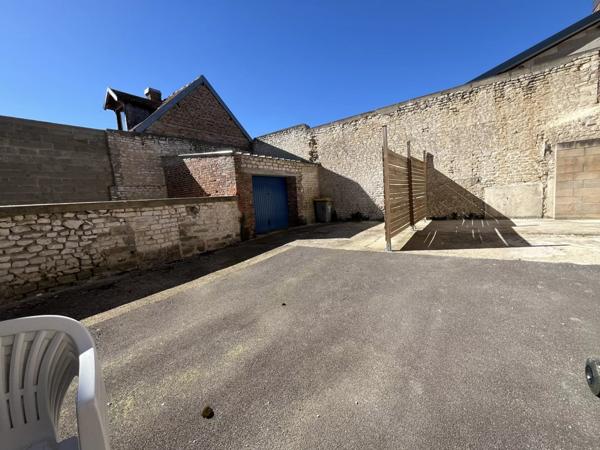 Vente Immeuble 10 pièces 209 m2 à Sissonne