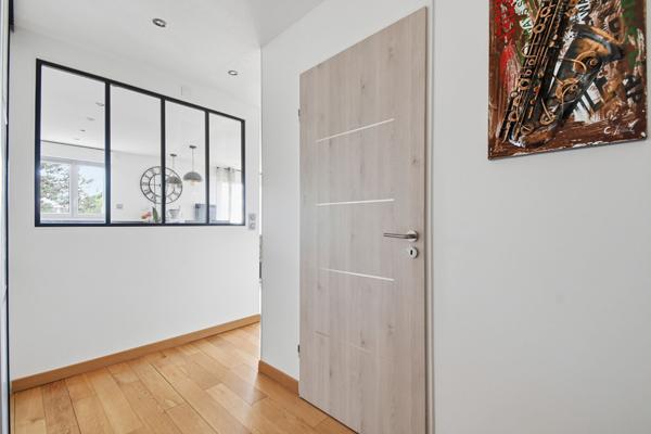 RUEIL MALMAISON Appartement 4 pièces 81.11 m2