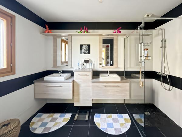 Maison de 2010 en briques avec isolation par l'extérieur !