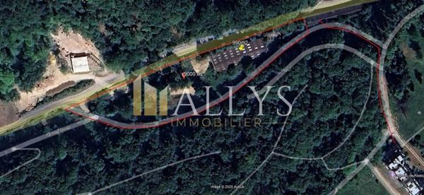 Hangar 990m² sur terrain 9000m²