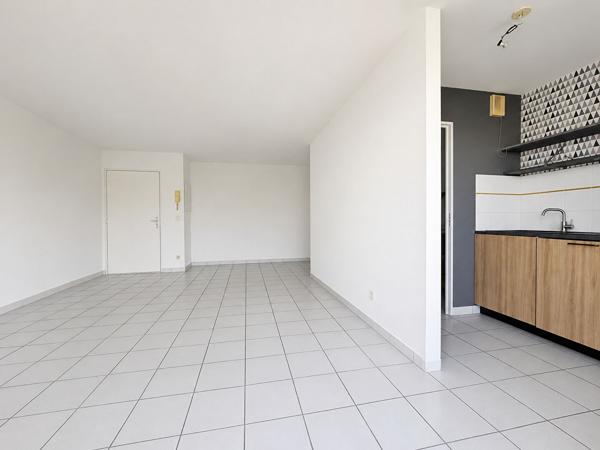 T2 avec balcon et parking - Bordeaux Saint-Louis , Bordeaux