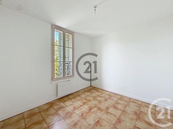Appartement F4 à vendre  4 pièces - 61,30 m 2   TROYES  - 10