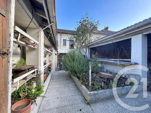Maison à vendre  5 pièces - 120 m 2   EPERNAY  - 51