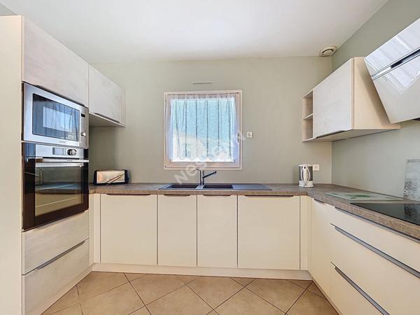 Maison Saint Philbert De Grand Lieu 10 pièce(s) 266 m2